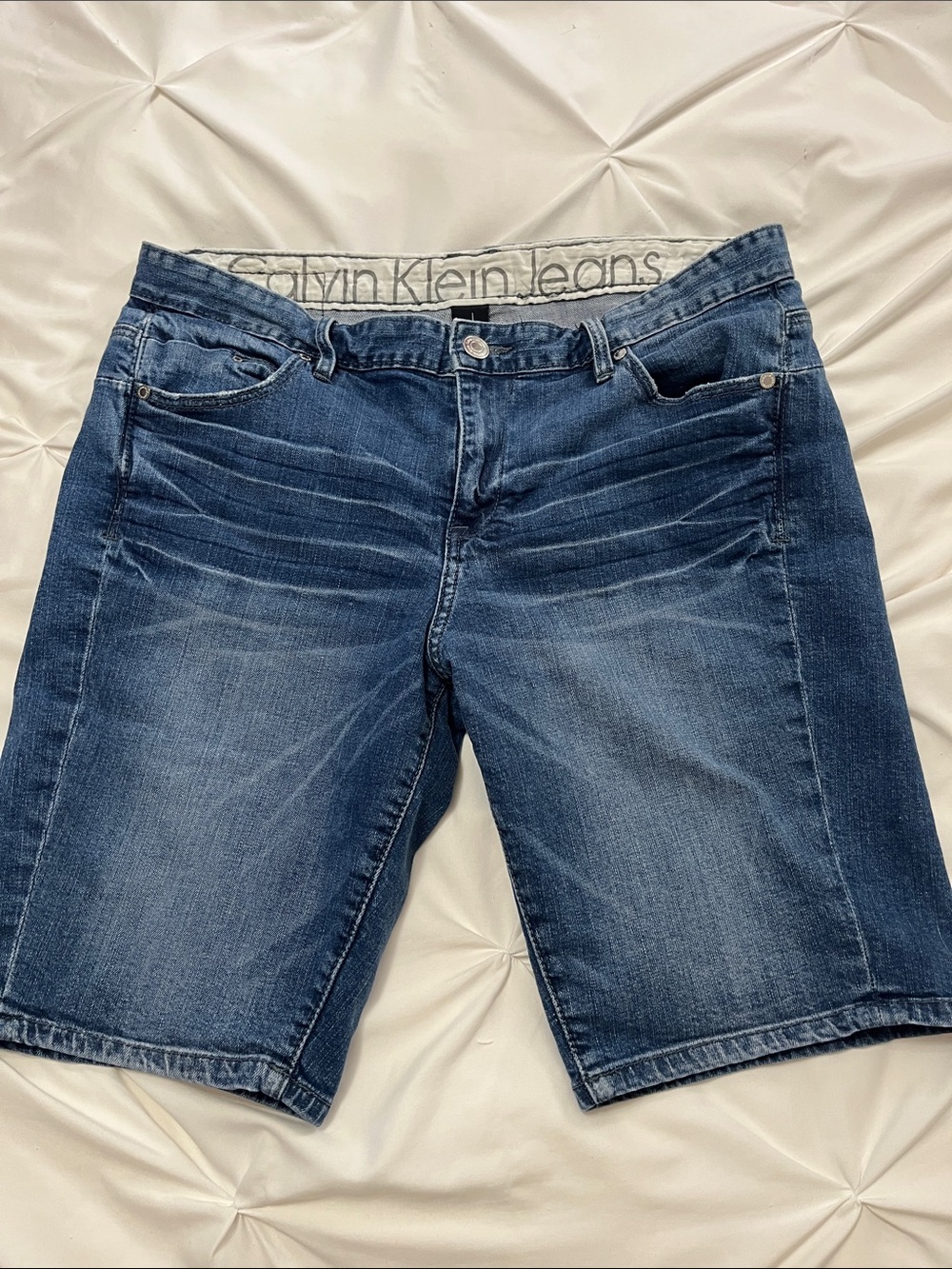 Calvin Klein Dark Blue Relaxed Denim Shorts size 12